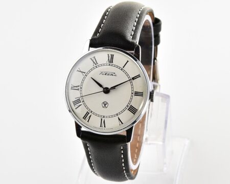 Soviet RAKETA elegant vintage mechanical watch