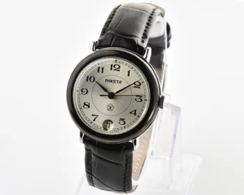 Soviet Raketa vintage mechanical watch with calendar on 6 o'clock