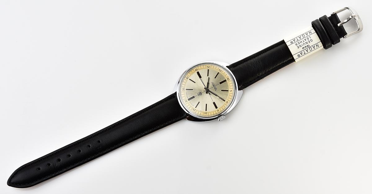 Large vintage RAKETA mechanical watch