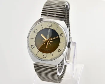 Raketa-Soyuz Soviet mechanical watch - relic of Soviet space exploration era!