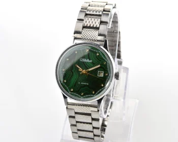 Slava Soviet mechanical wrist watch