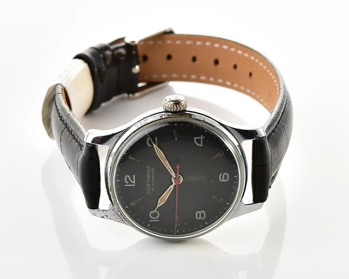 Vintage Soviet Sportivnie mechanical watch, 4th quarter of 1956!