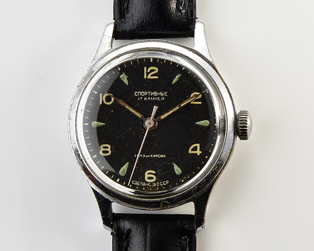 Vintage soviet SPORTIVNIE mechanical watch, 1st quarter of 1957!