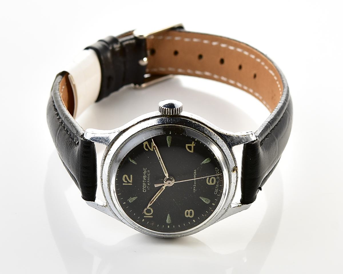 Vintage soviet SPORTIVNIE mechanical watch, 1st quarter of 1957!
