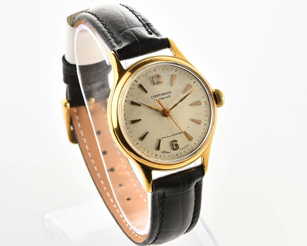 Excellent gold-plated vintage Soviet Sportivnie mechanical watch from the 1950s