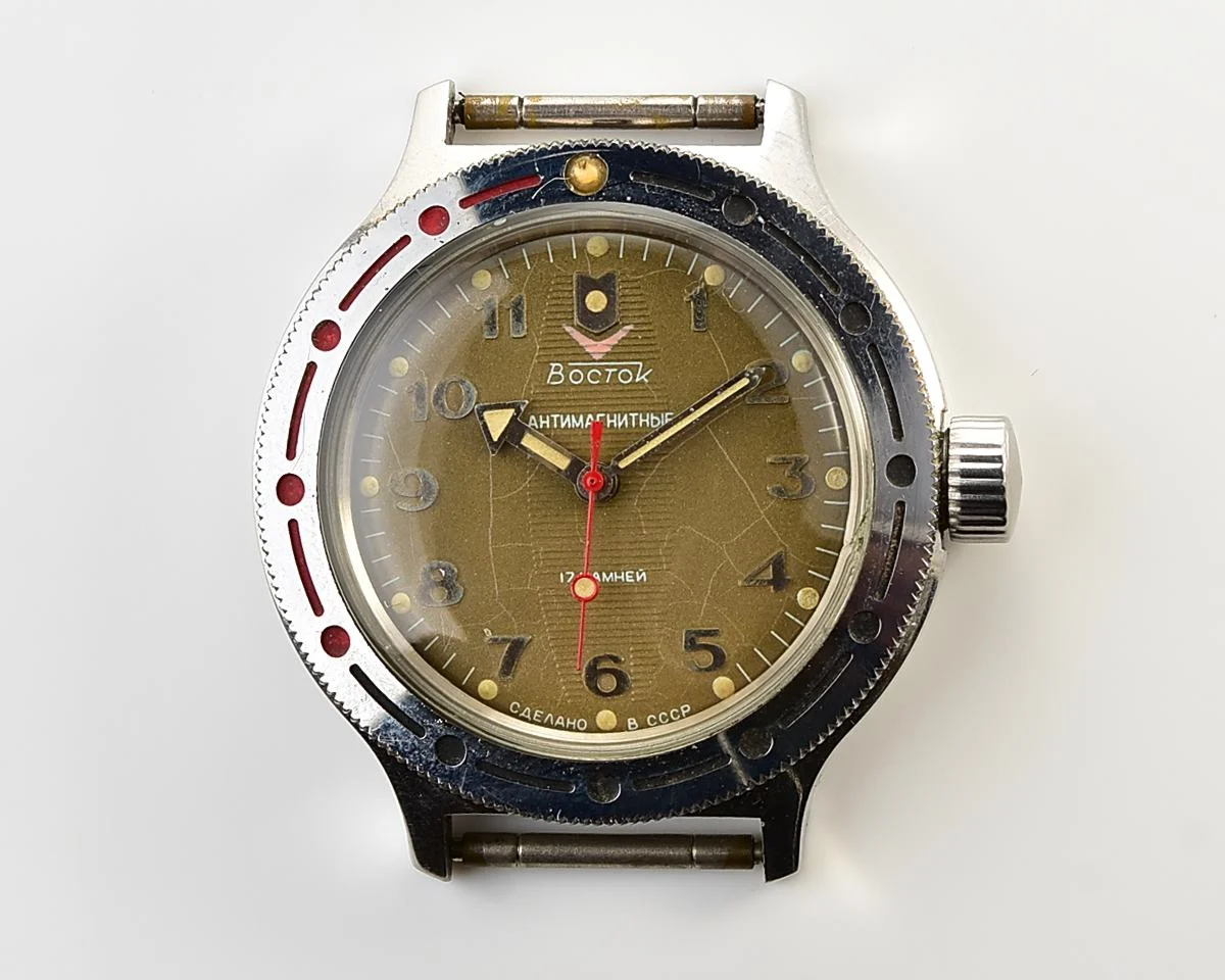 Vostok Amphibia mechanical watch + genuine leather NATO Commander strap!