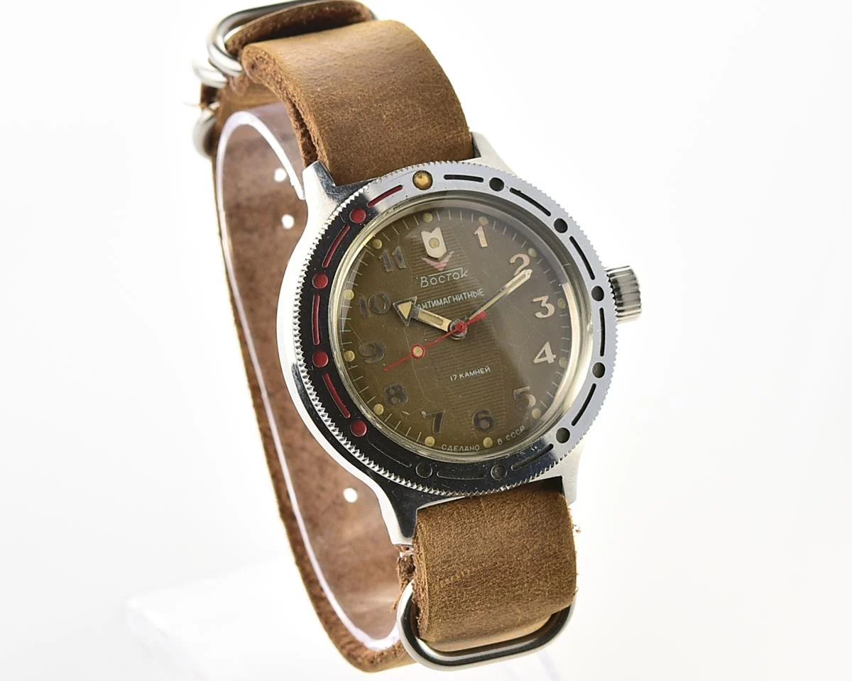 Vostok Amphibia mechanical watch + genuine leather NATO Commander strap!