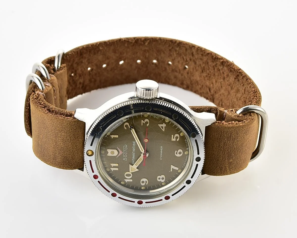 Vostok Amphibia mechanical watch + genuine leather NATO Commander strap!