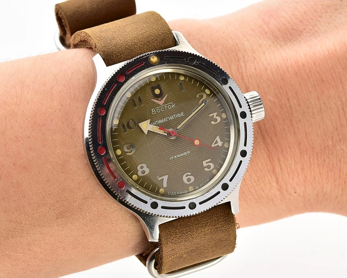 Vostok Amphibia mechanical watch + genuine leather NATO Commander strap!