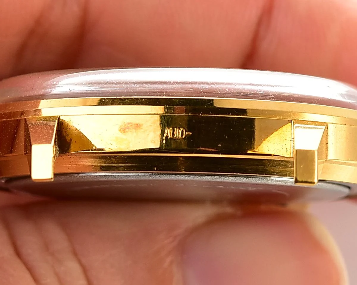 Excellent vintage Soviet Wostok (Vostok) mechanical gold-plated wrist watch