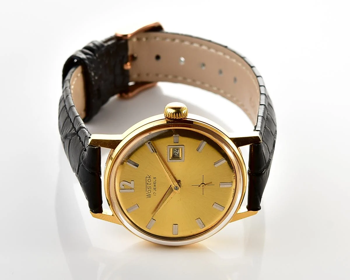 Excellent vintage Soviet Wostok (Vostok) mechanical gold-plated wrist watch
