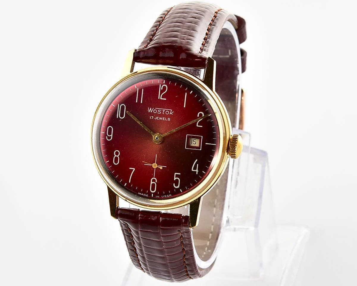 Excellent gold-plated Soviet Wostok (Vostok) vintage mechanical watch