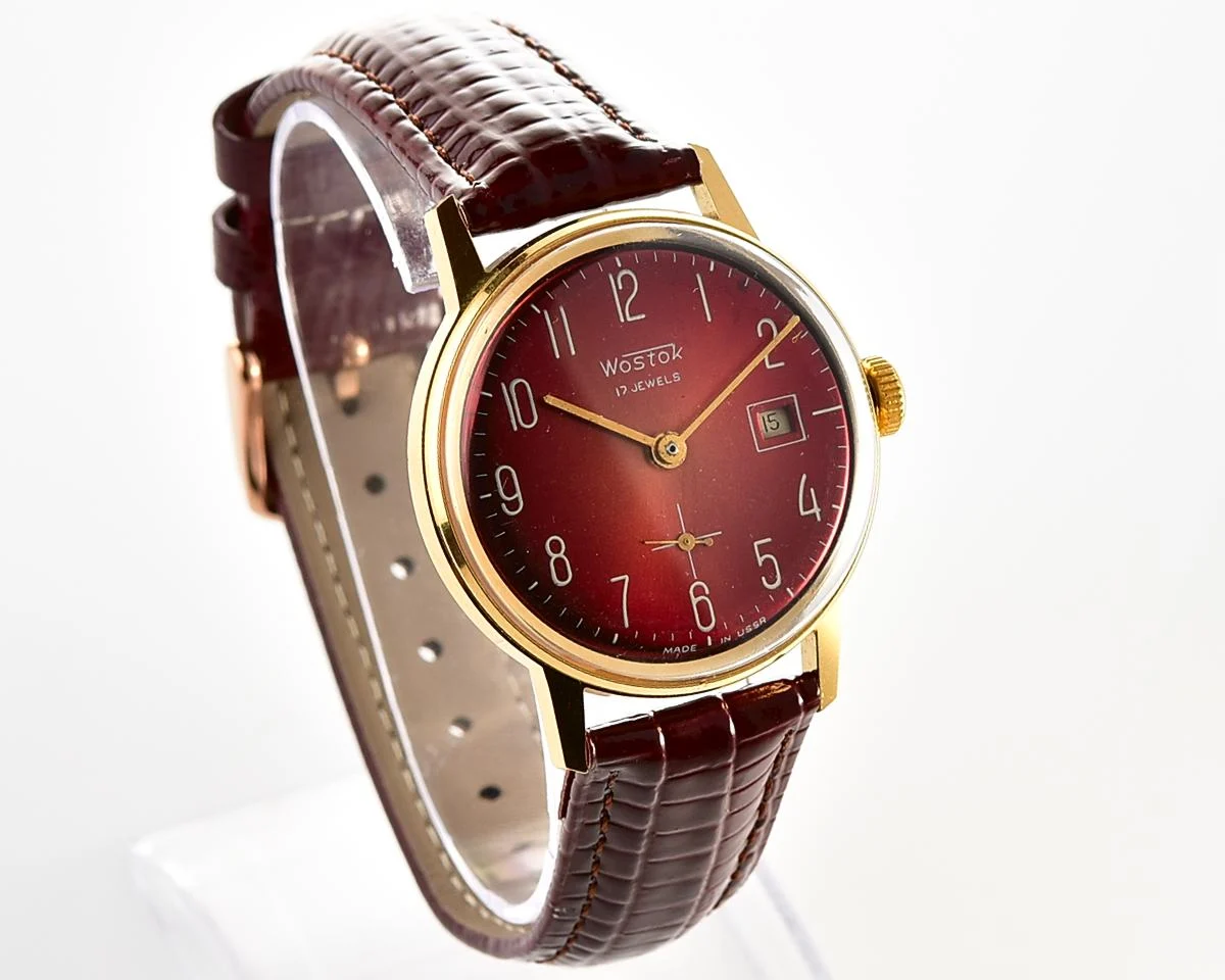 Excellent gold-plated Soviet Wostok (Vostok) vintage mechanical watch
