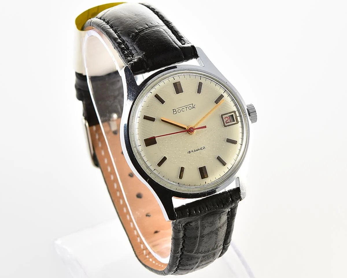 Excellent vintage mechanical Vostok with beige relief dial