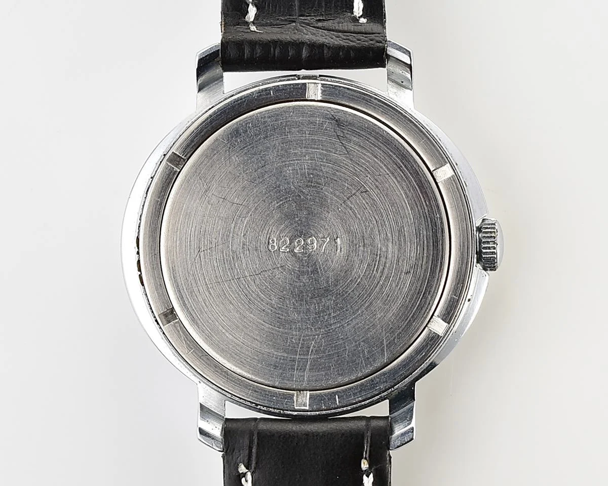 Large vintage Wostok (Vostok) mechanical wristwatch