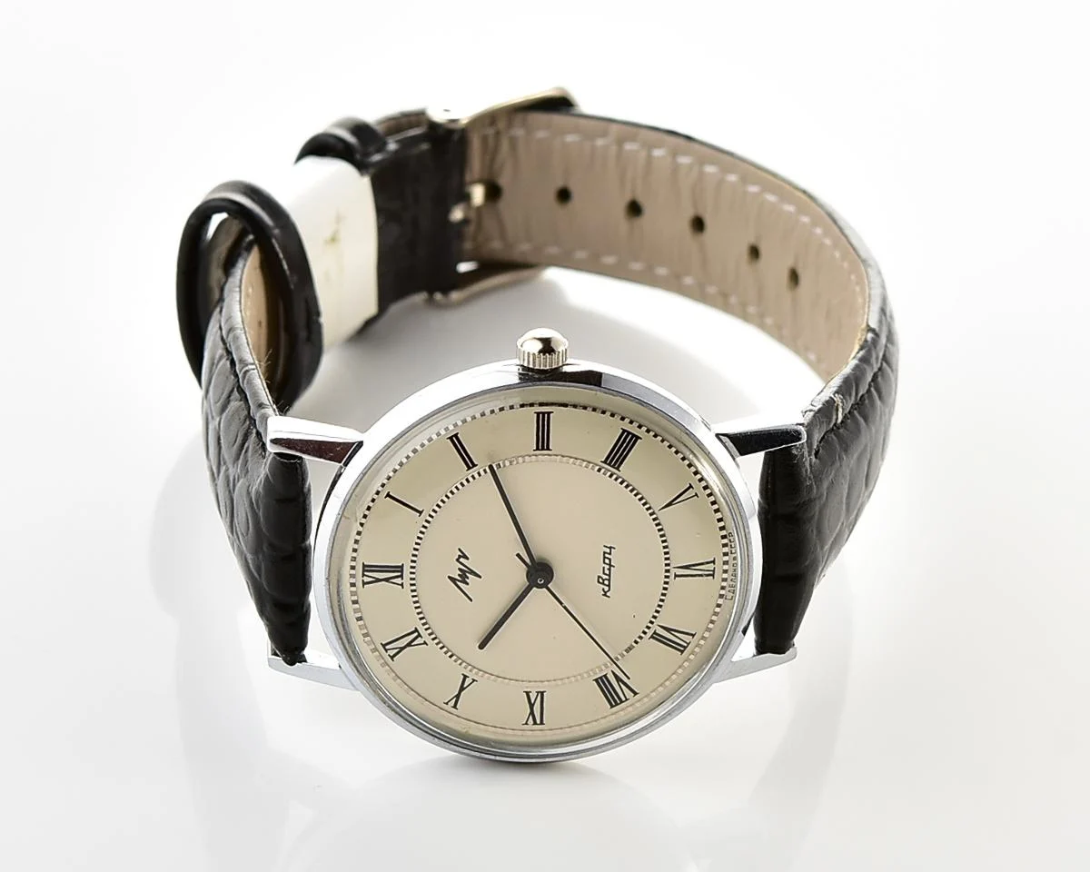 Soviet Luch watch with quartz movement
