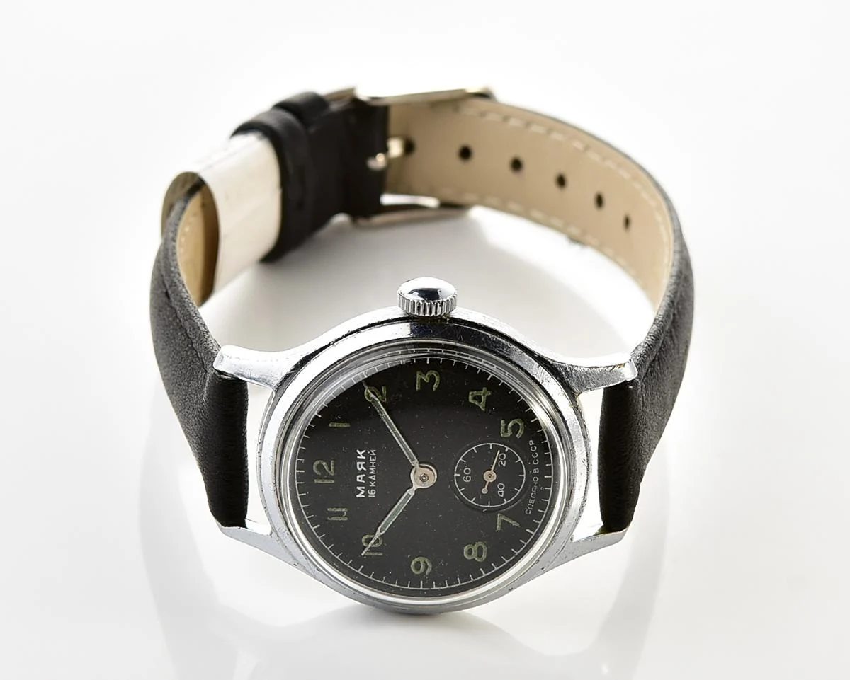 Vintage Soviet Mayak mechanical watch, 1MWF from the 4th quarter of 1956