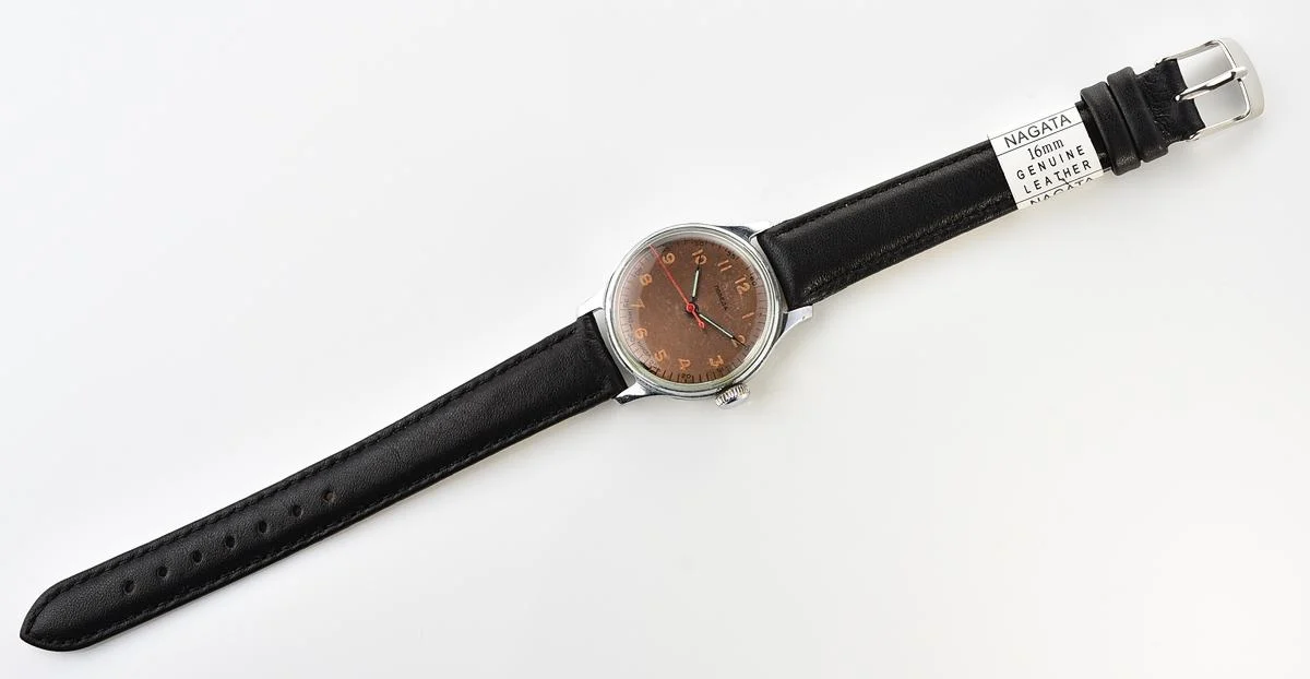 Rare! Excellent Pobeda with central seconds hand, bronze dial & uncommon hermetic case, from 3rd quarter of 1954!