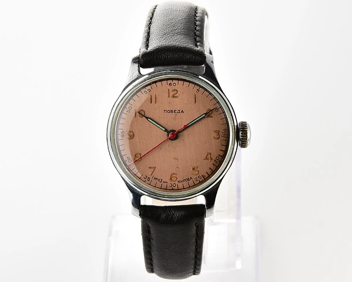 Rare! Excellent Pobeda with central seconds hand, bronze dial & uncommon hermetic case, from 3rd quarter of 1954!