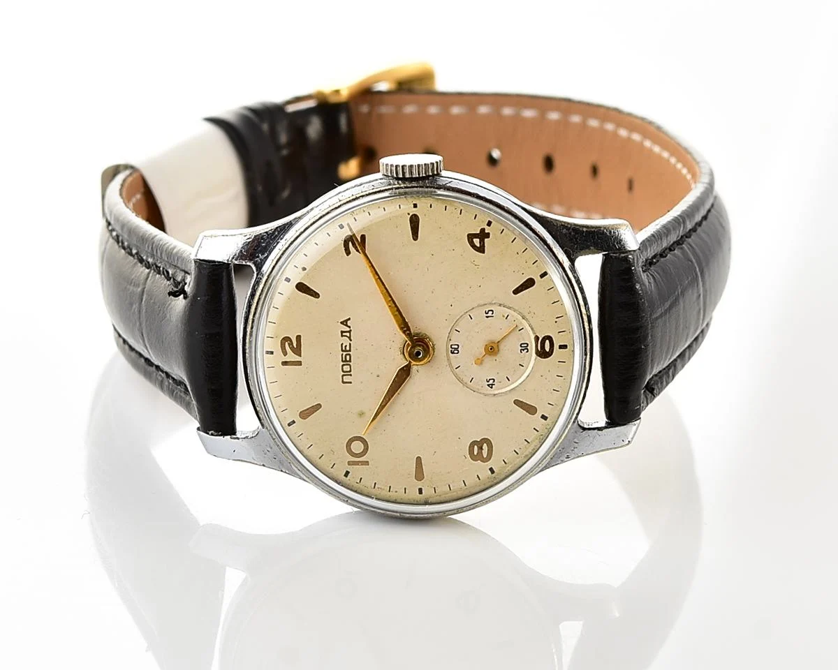 Vintage Soviet mechanical Pobeda wristwatch, PChZ, the 1st quarter of 1957!