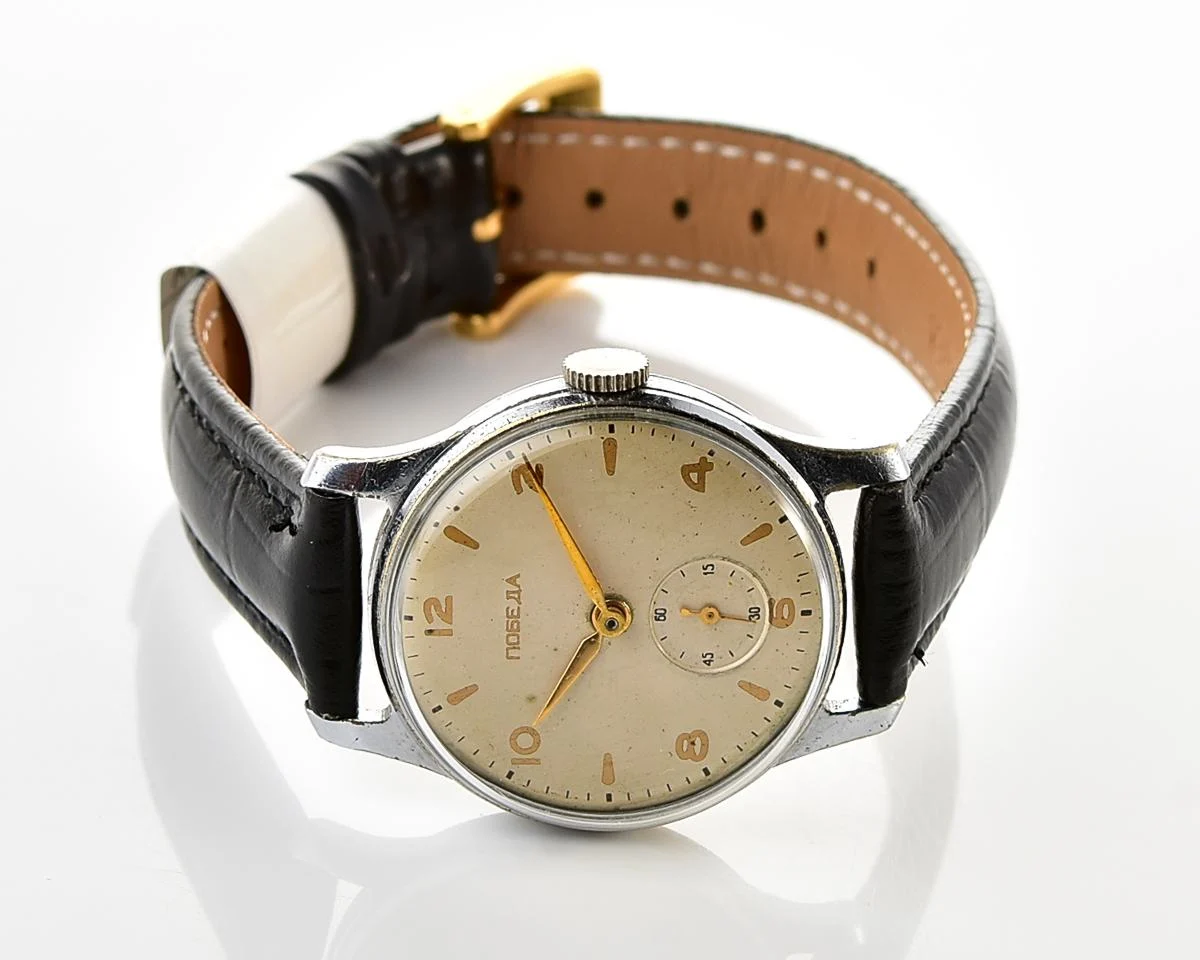 Vintage Soviet mechanical Pobeda wristwatch, PChZ, the 1st quarter of 1957!