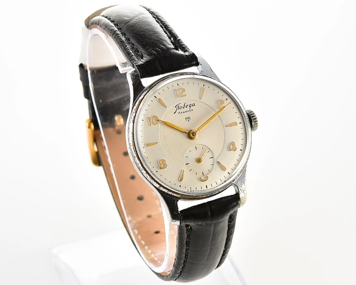 Vintage Soviet mechanical Pobeda watch, 2MChZ from 2nd quarter 1953!