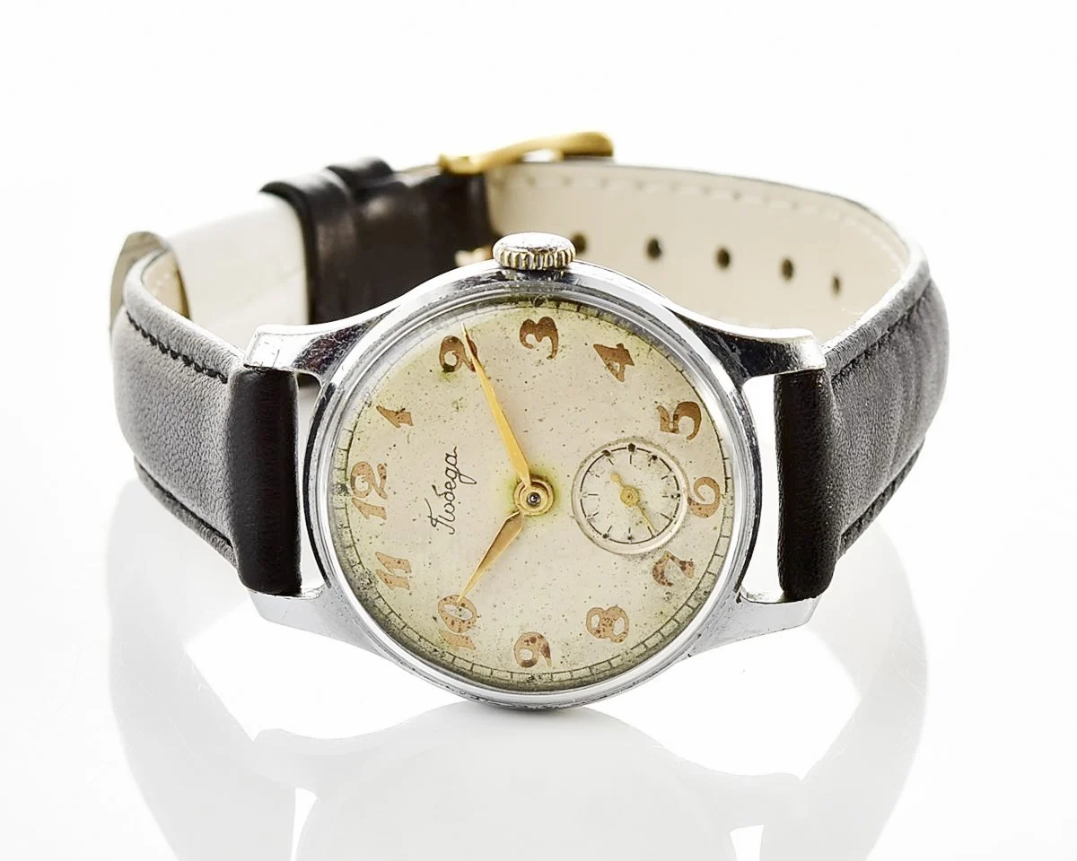 Vintage Soviet mechanical Pobeda wristwatch, PChZ, the 4th quarter of 1957