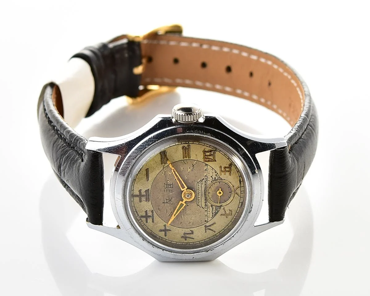 Rare! Vintage Vostok mechanical watch dedicated to Soviet-Chinese friendship!