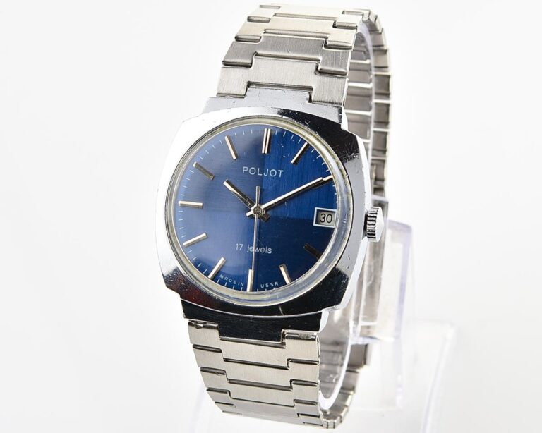 Soviet POLJOT mechanical wrist watch with steel bracelet