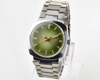 Soviet Poljot mechanical wrist watch with steel bracelet