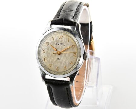 Vintage soviet mechanical RAKETA wrist watch