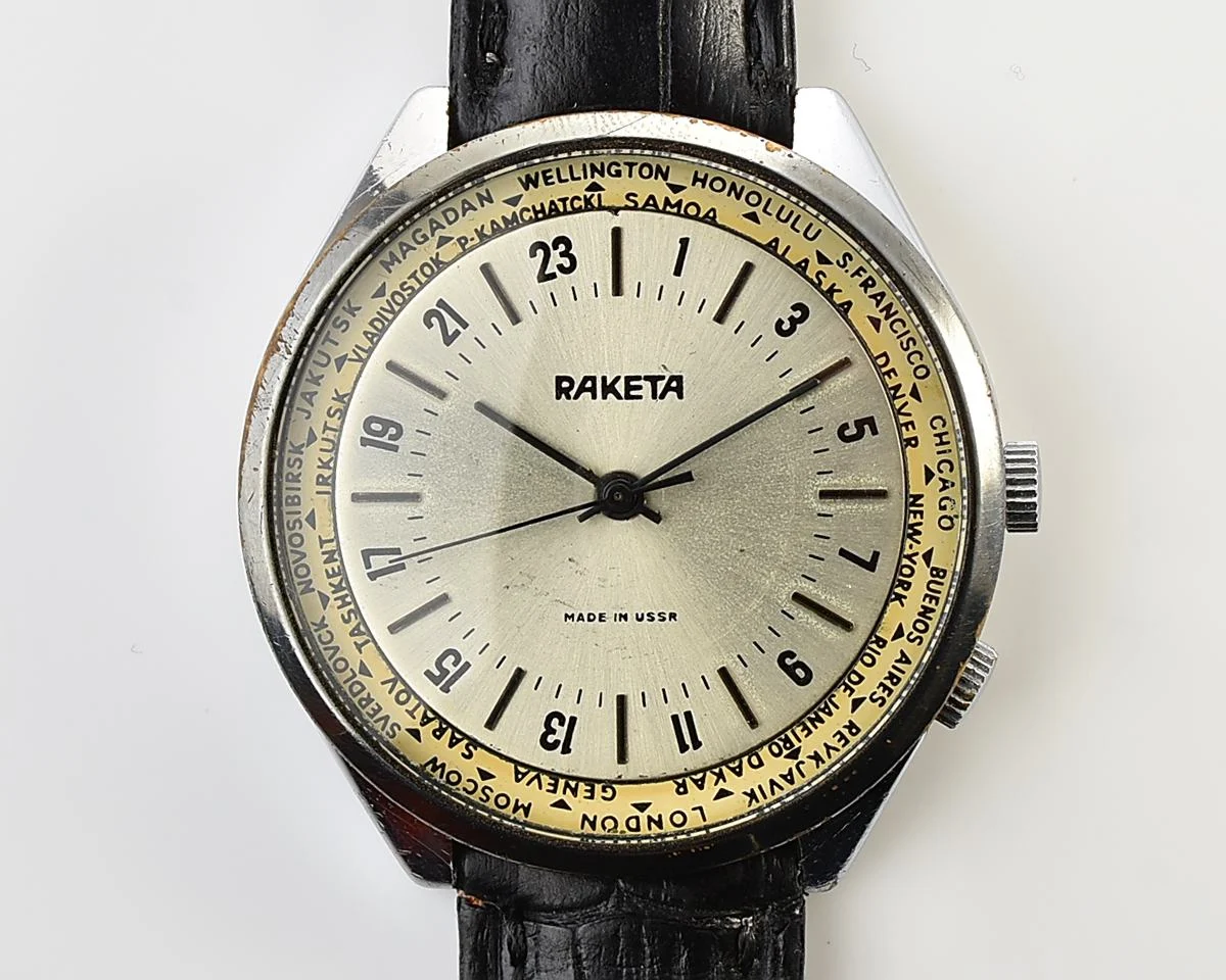 Soviet Raketa World Traveler (Goroda) mechanical watch with 24 hours 2623.H mechanical movement - export version!