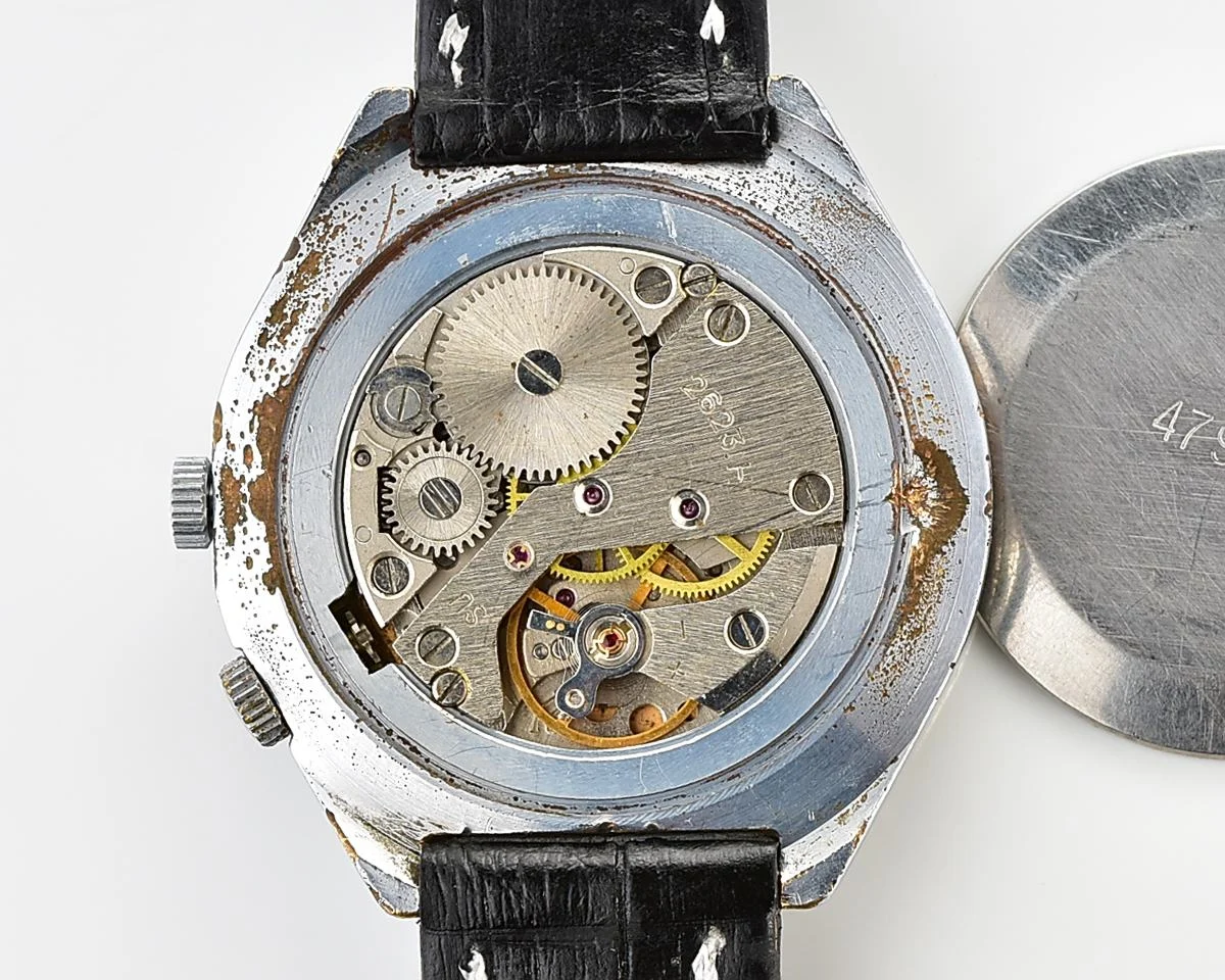 Soviet Raketa World Traveler (Goroda) mechanical watch with 24 hours 2623.H mechanical movement - export version!