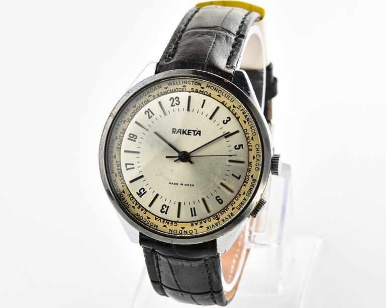 Soviet Raketa World Traveler (Goroda) mechanical watch with 24 hours dial - export version!
