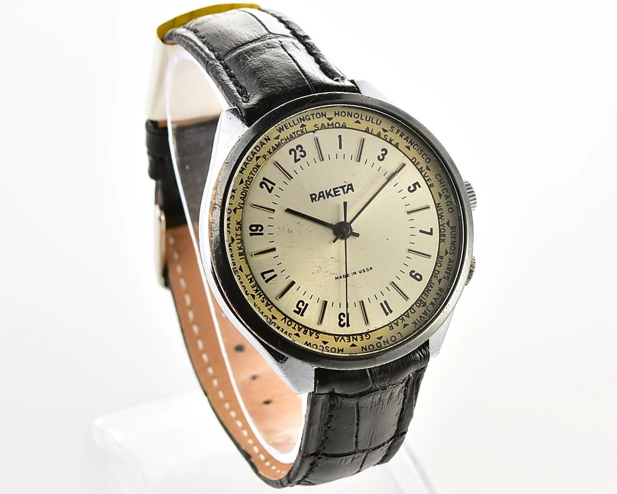 Soviet Raketa World Traveler (Goroda) mechanical watch with 24 hours 2623.H mechanical movement - export version!