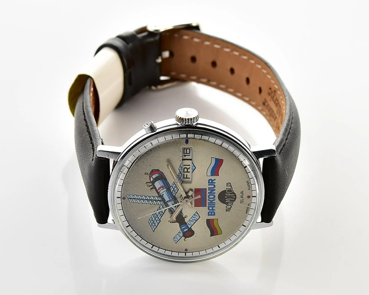 Excellent Slava Baikonur mechanical watch with Mir space station