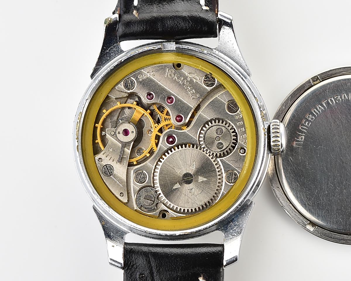 Excellent soviet SVET "Light" EChL vintage mechanical watch