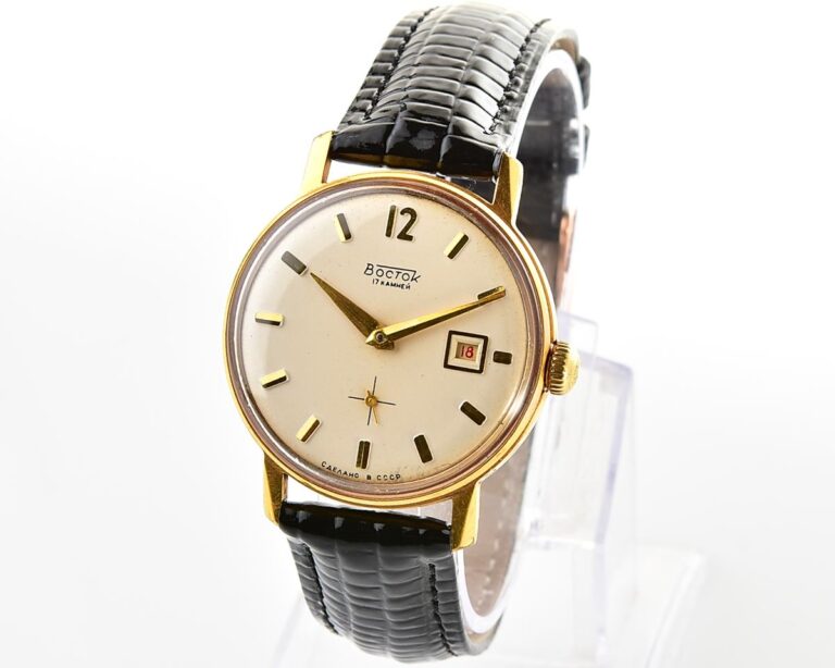 Excellent vintage soviet Wostok (Vostok) mechanical gold-plated wristwatch