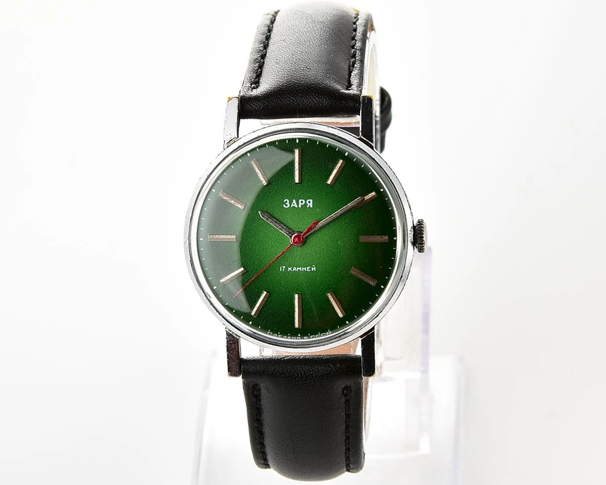 Vintage mechanical Zaria Soviet watch