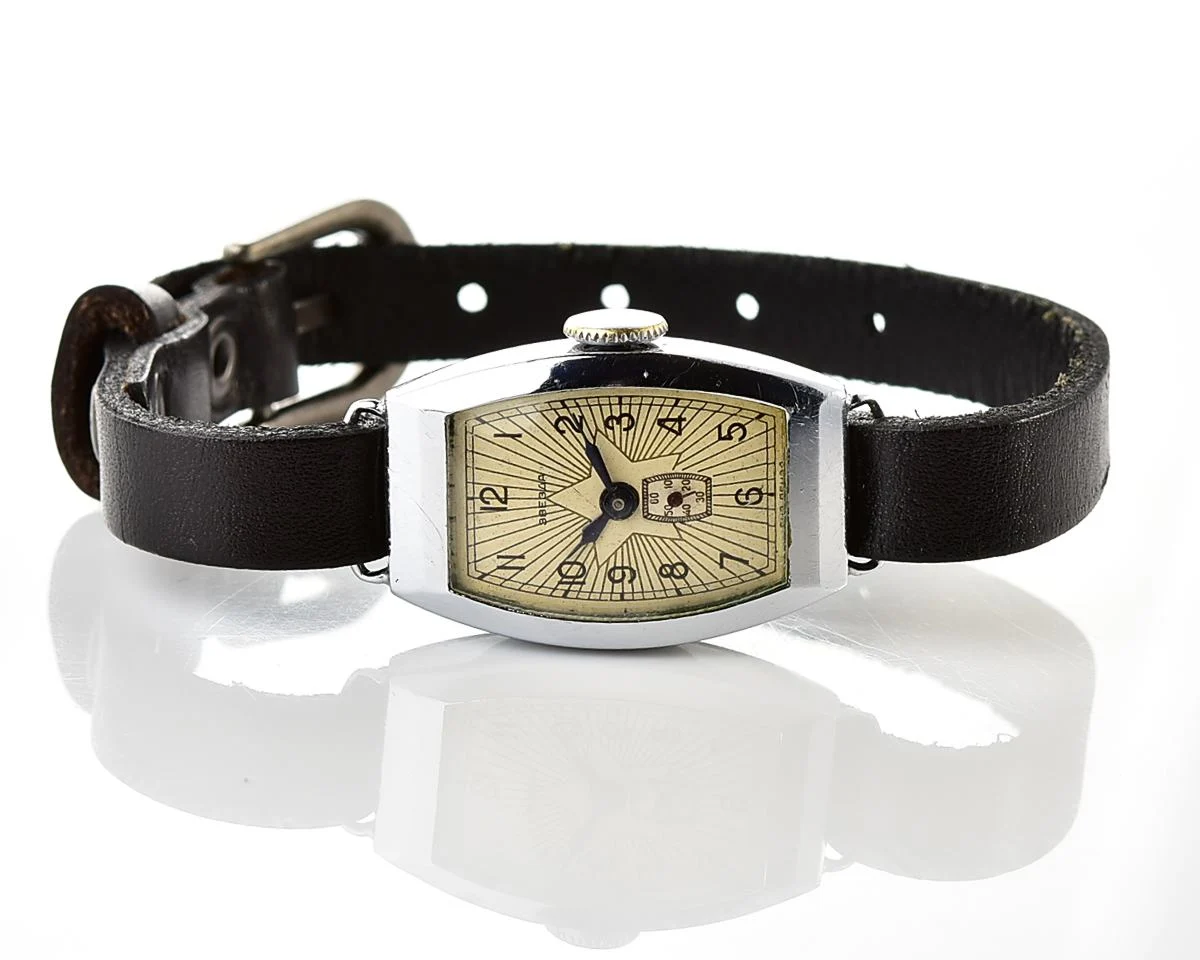 Vintage Soviet Zvezda wrist watch, from the 3rd quarter of 1960