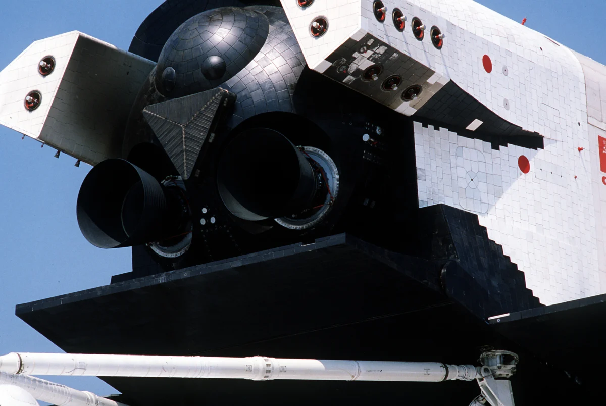 DF-ST-90-07204