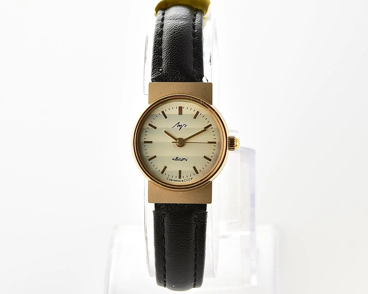 TIME CAPSULE: Luch vintage wrist watch for ladies with quartz movement – New Old Stock (NOS)!