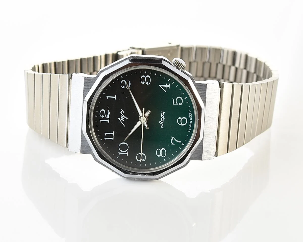 Soviet Luch watch with quartz movement