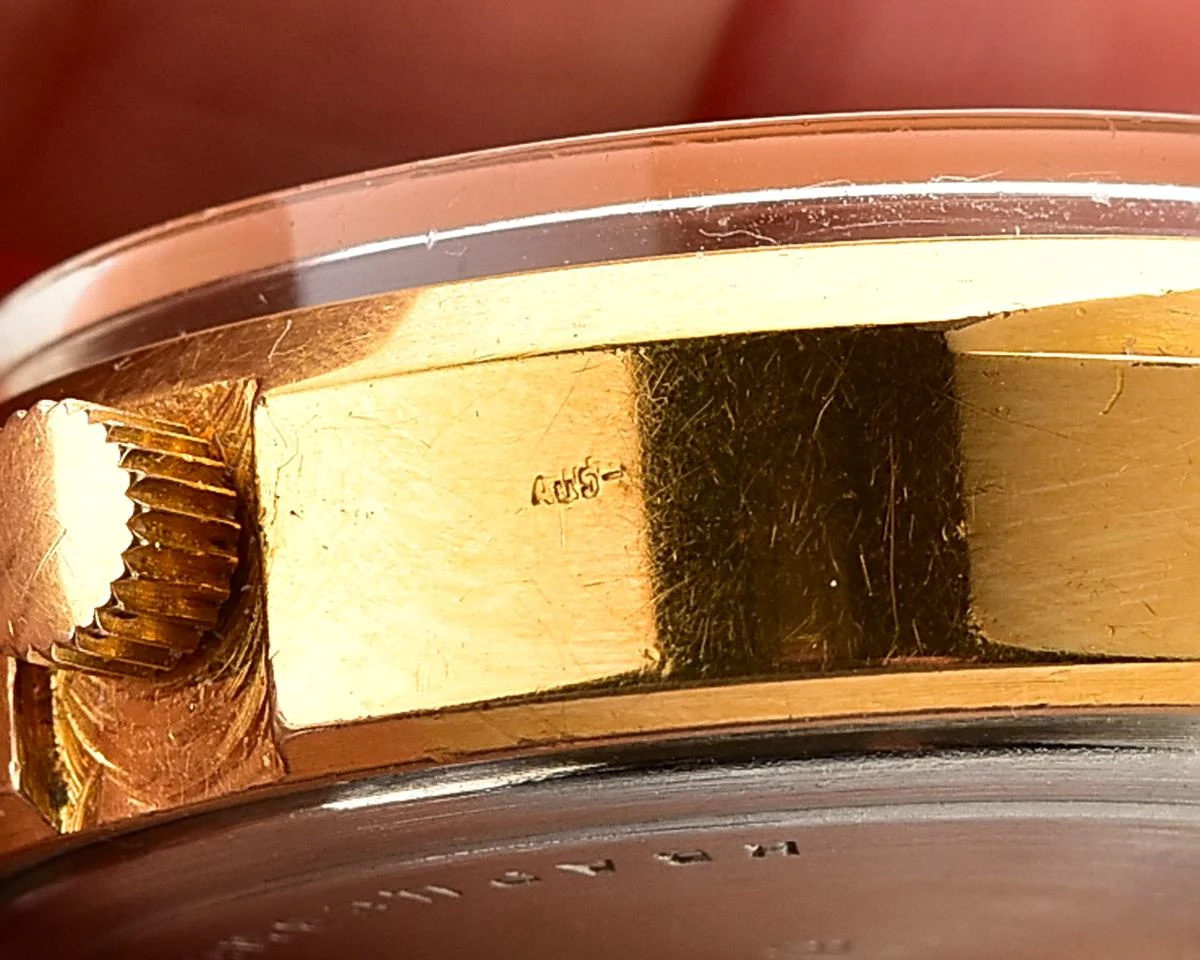 Rare Soviet vintage watch Luch with electro-mechanical hybrid 3055 movement!