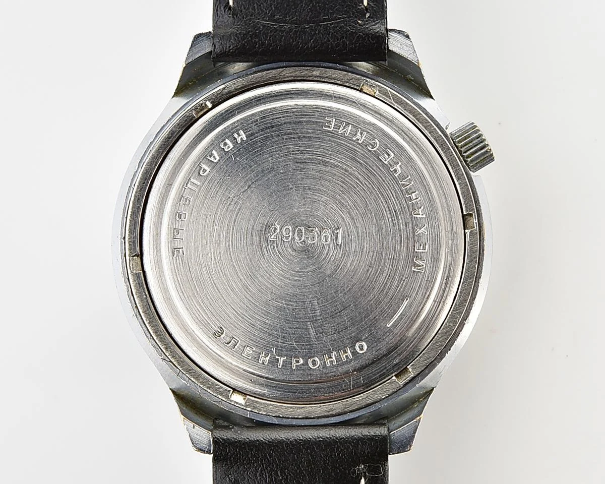 Rare Soviet vintage watch Luch with electro-mechanical hybrid 3055 movement