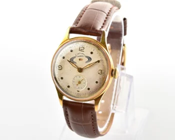 Rare! Vintage Soviet Saturn mechanical watch from the 1950s