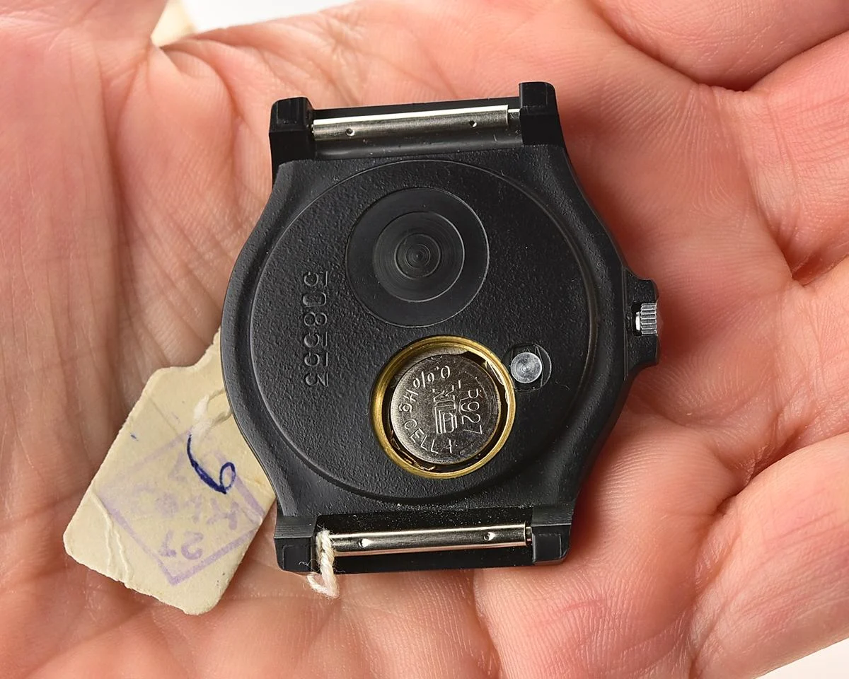 TIME CAPSULE: Soviet Slava with quartz movement – New Old Stock (NOS)!
