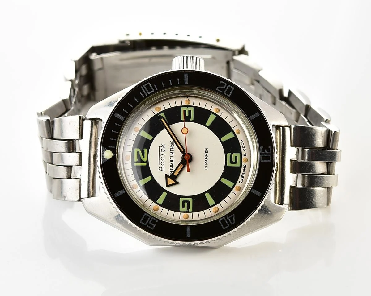 Vostok Amphibia mechanical watch with black bezel!