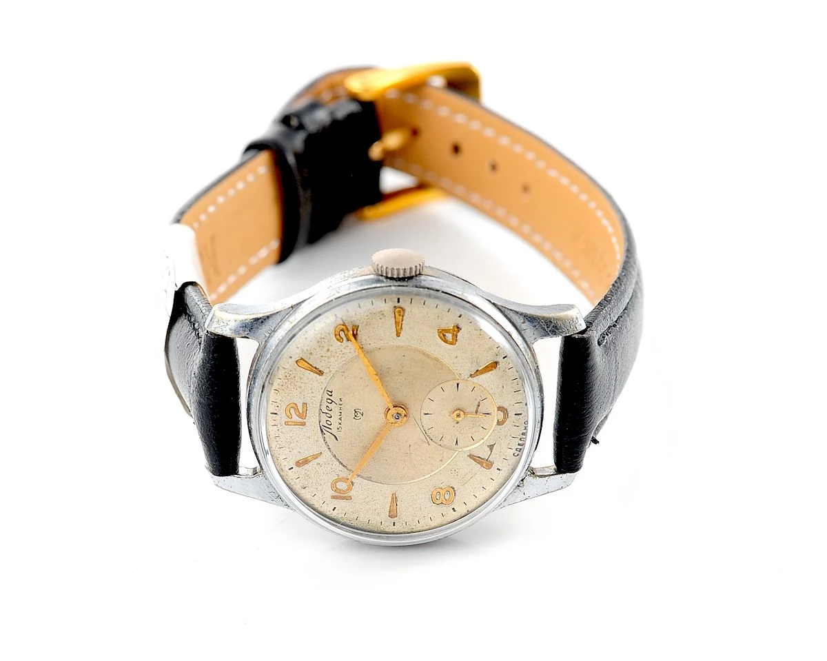 Vintage Soviet mechanical Pobeda watch, 2MChZ from the 3rd quarter of 1954