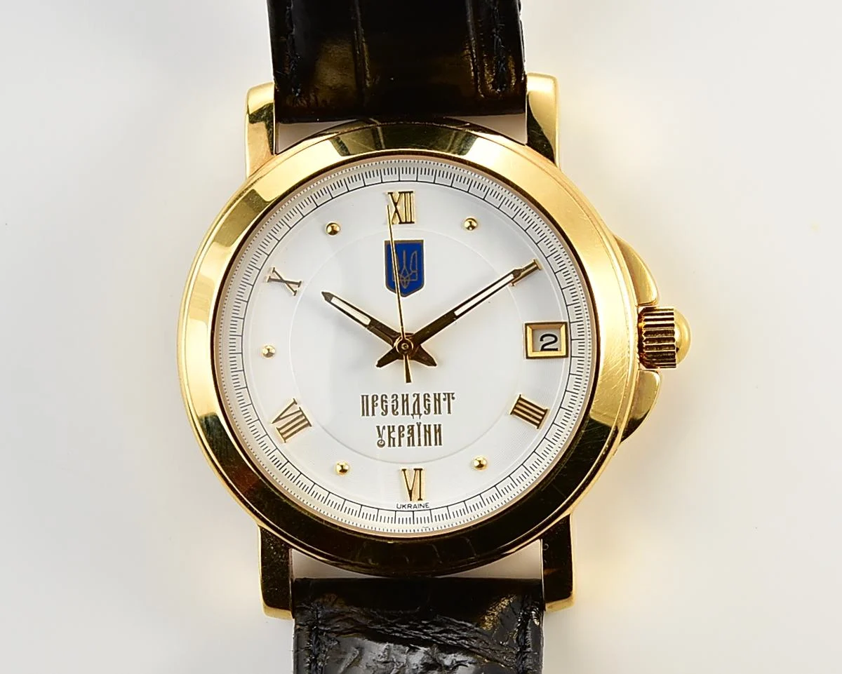 Ukrainian made Kleynod gold-plated watch – from the president of 🇺🇦Ukraine!